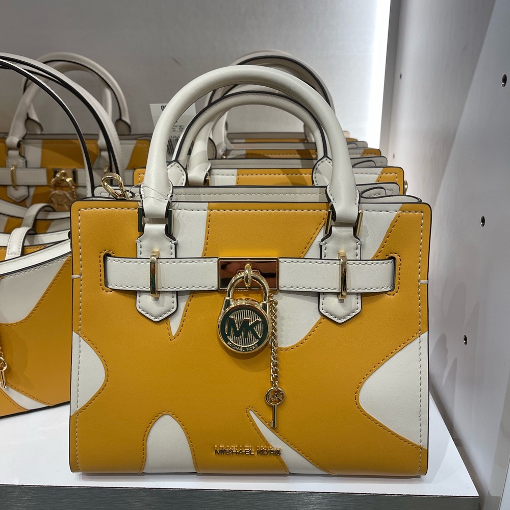 MICHAEL KORS Hamilton Small Two-Tone Satchel
COLOR GOLDEN ROD MULTI
NWT